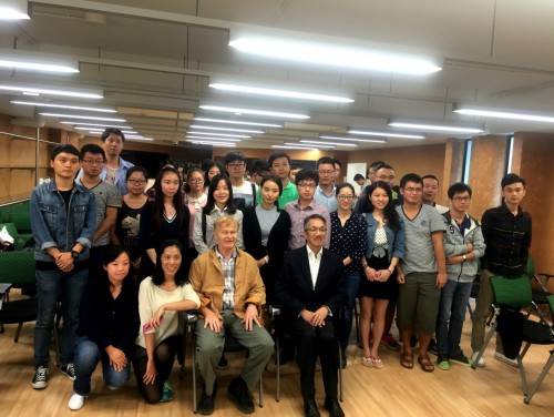 Faculty of Business Organized a Postgraduate English Seminar