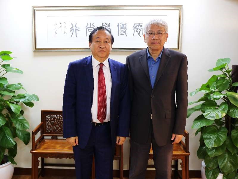 The Rector of City University, Prof. Zhang Shuguang and Prof. Wang Zhongming
