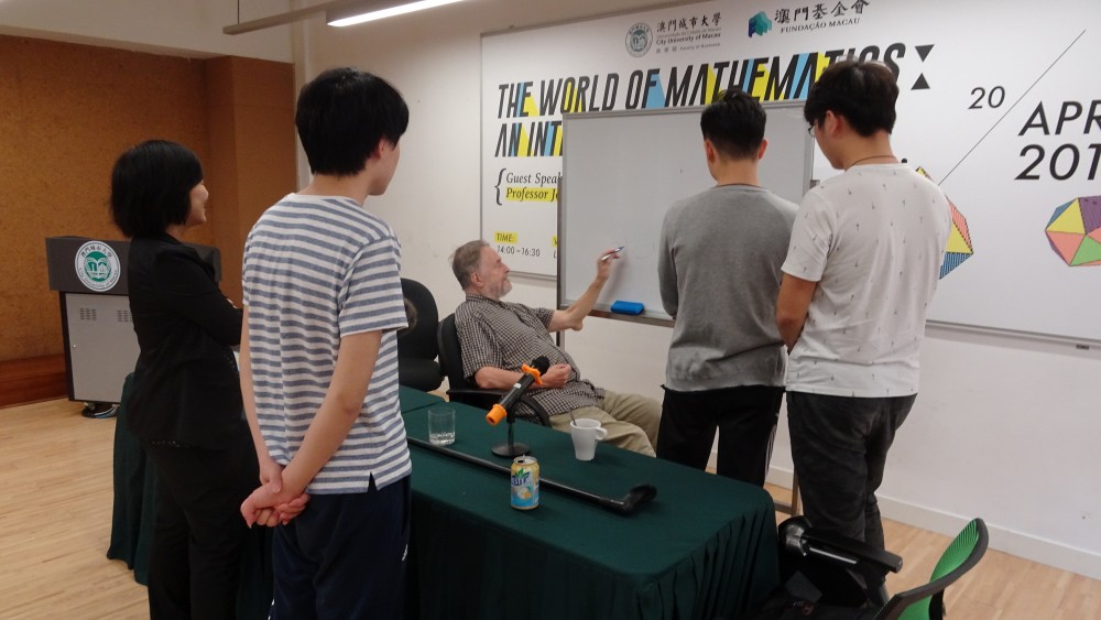 Professor John Horton Conway plays Mathematics games with students