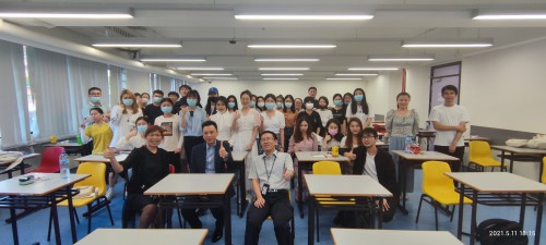 A sharing to MBA class at City University yesterday, by Mr. Samio Lou, , Environmental Protection Bu...