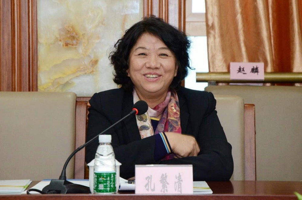 Vice Rector Kong Fanqing addressing in the exchange session