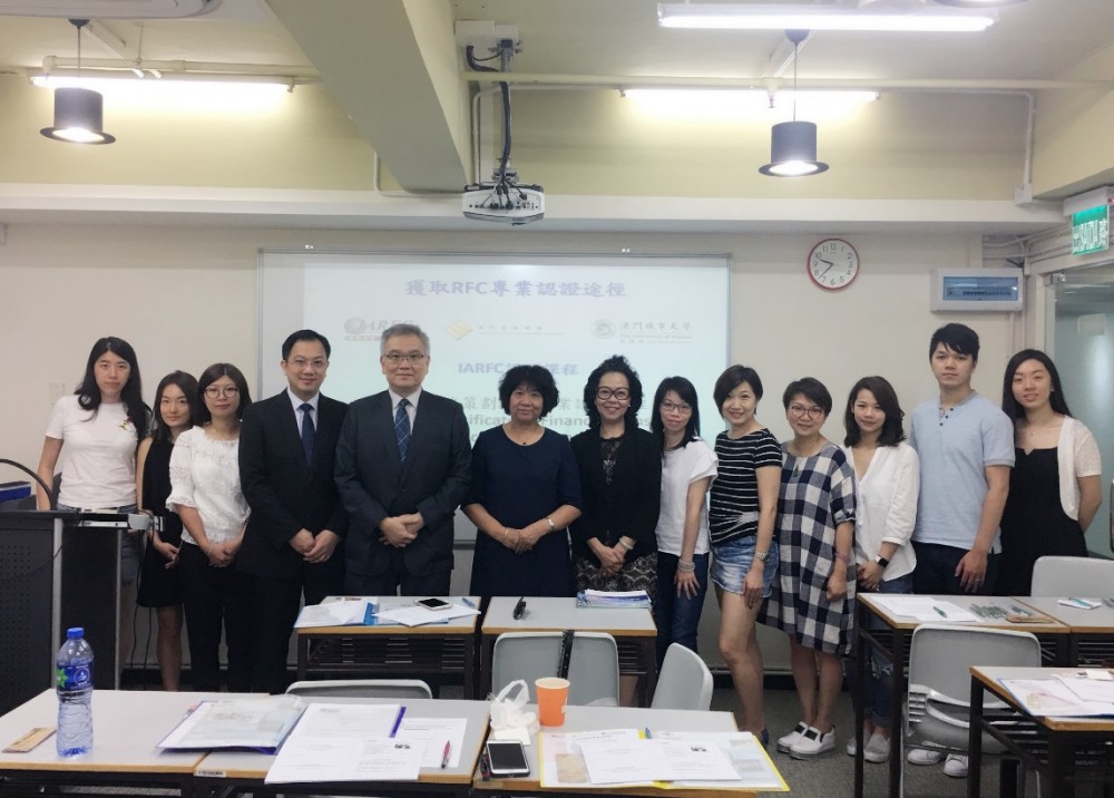 Group Photo of Invited guests and students