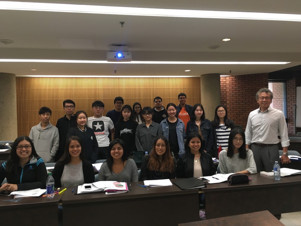 Group photo with Prof. Edy Wong, Associate Dean of the School of Business of the University of Alberta