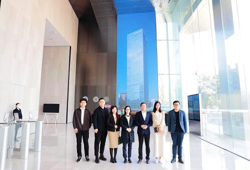 Teachers and students of the Neuroscience and Business Laboratory visited Shenzhen Das Intellitech C...