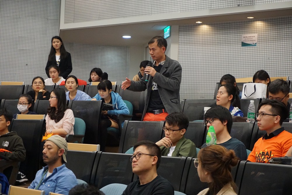 FOB students ask questions