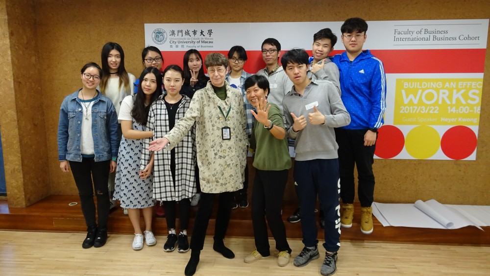 A group photo of Professor Priscilla Roberts, Programme Coordinator of the International Business Cohort, Ms. Karen Kwong, the guest speaker at the workshop, and participating students