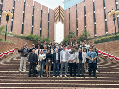 商学院率DBA学生前往香港理工大学交流学习